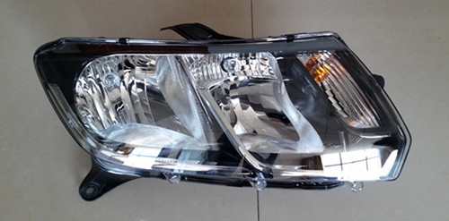 2014-Renault-Logan-