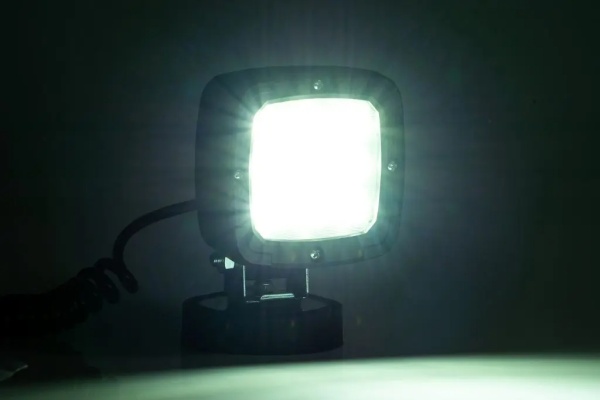 FT-036 LED MAG M30-1