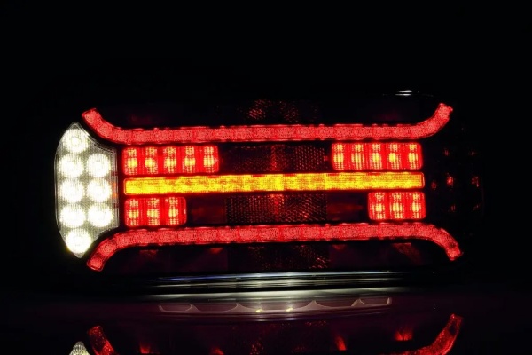 FT-600 L LED DI_1